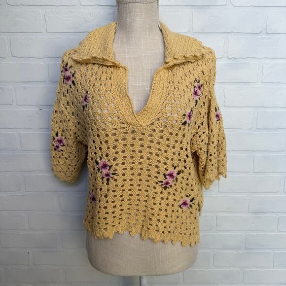 MNG Women's Yellow Crochet Crop Style Floral Embroidered Top Vneck Collar sz S - Picture 1 of 6